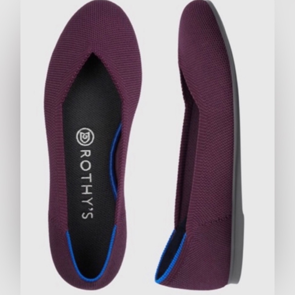 Rothy’s Flats, Round Toe in Wine Size 7